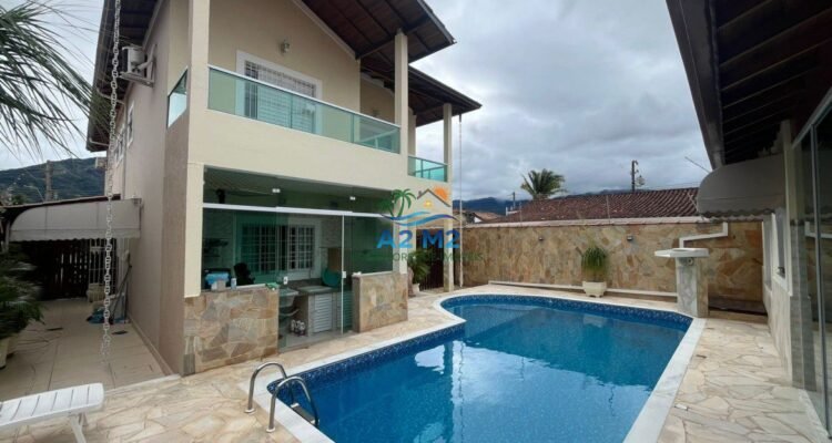 Casa de Alto Padrão a Venda no Indaiá – Requinte, sofisticação, conforto e o privilégio de estar a 02 quadras da praia