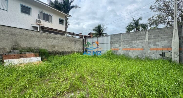 Terreno com 286 m² – Murado e Aterrado a Apenas 70 Metros da Praia – Massaguaçu / Caraguatatub
