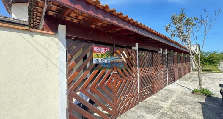 Casa em Condomínio Fechado – A 200m da Praia de Massaguaçu – 01 Dormitório