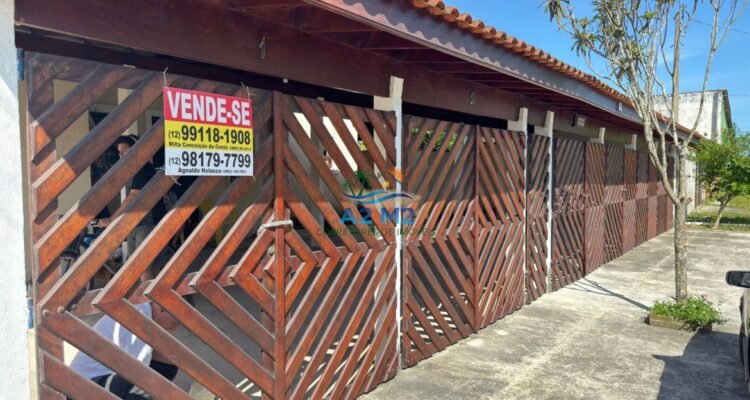 Casa em Condomínio Fechado – A 200m da Praia de Massaguaçu – 01 Dormitório