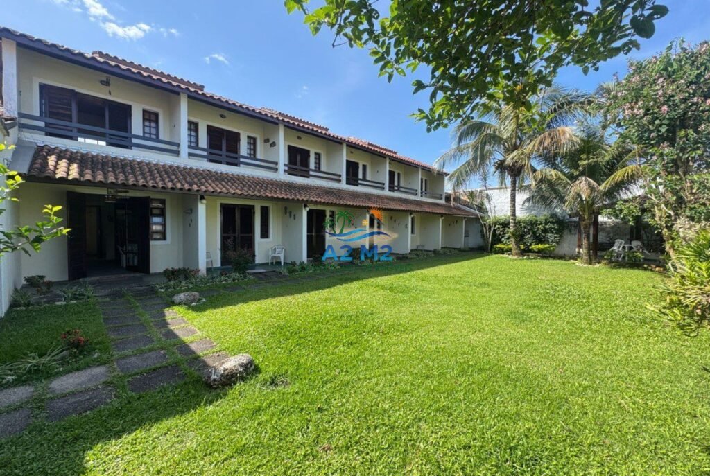 Casa em Condomínio Fechado – A 200m da Praia de Massaguaçu – 01 Dormitório