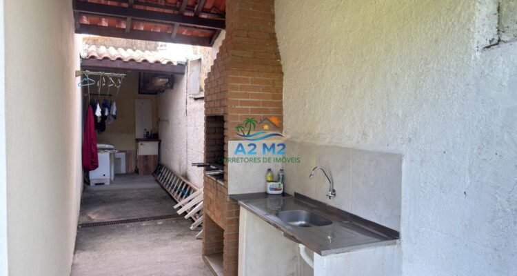 Casa em Condomínio Fechado – A 200m da Praia de Massaguaçu – 01 Dormitório