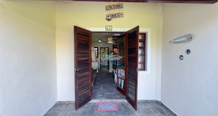 Casa em Condomínio Fechado – A 200m da Praia de Massaguaçu – 01 Dormitório