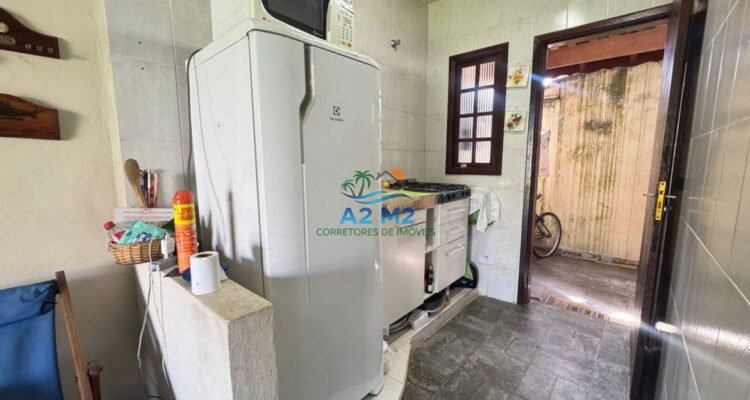 Casa em Condomínio Fechado – A 200m da Praia de Massaguaçu – 01 Dormitório