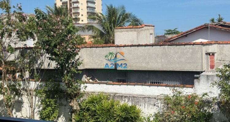 Casa em Condomínio Fechado – A 200m da Praia de Massaguaçu – 01 Dormitório