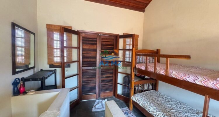 Casa em Condomínio Fechado – A 200m da Praia de Massaguaçu – 01 Dormitório
