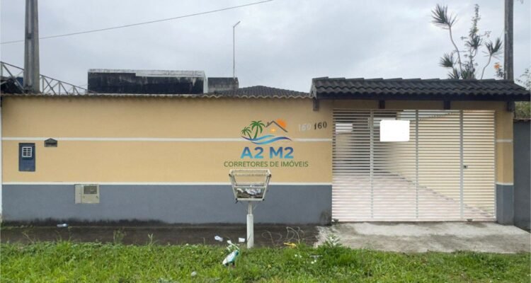 Casa Térrea de Alto Padrão a 3 Minutos da Praia – Conforto e Elegância em Cada Detalhe