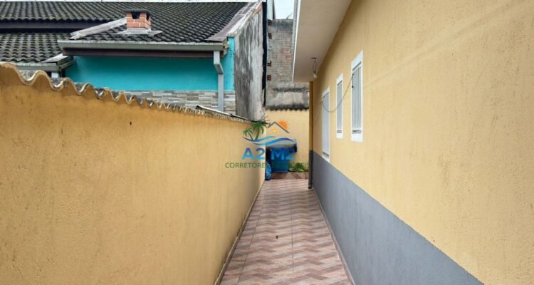 Casa Térrea de Alto Padrão a 3 Minutos da Praia – Conforto e Elegância em Cada Detalhe