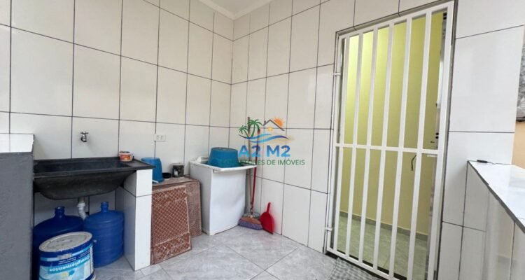 Casa Térrea de Alto Padrão a 3 Minutos da Praia – Conforto e Elegância em Cada Detalhe