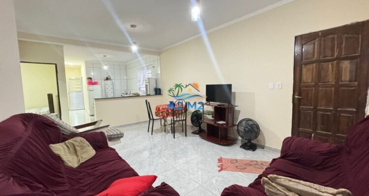 Casa Térrea de Alto Padrão a 3 Minutos da Praia – Conforto e Elegância em Cada Detalhe