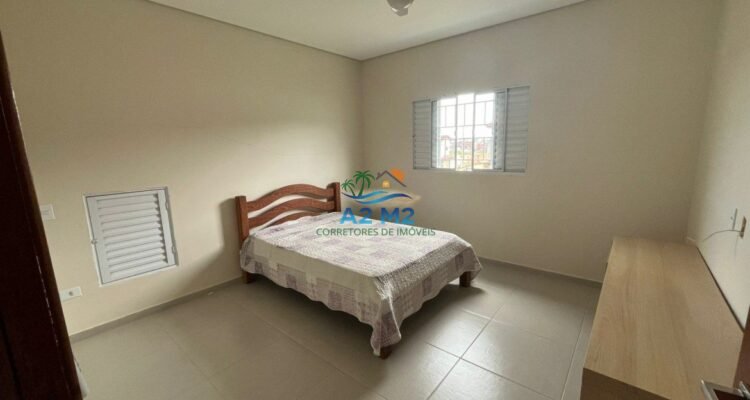 Excelente Casa Térrea com 03 dormitórios com Piscina e Área Gourmet com Churrasqueira – A 500m da Praia de Massaguaçu!