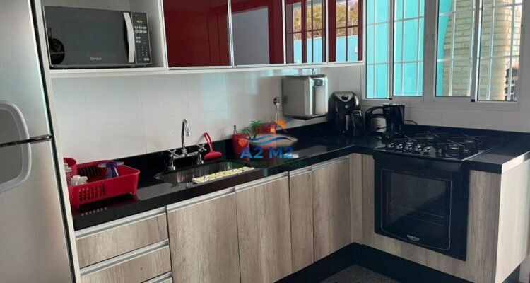 Excelente Casa Térrea com 03 dormitórios com Piscina e Área Gourmet com Churrasqueira – A 500m da Praia de Massaguaçu!