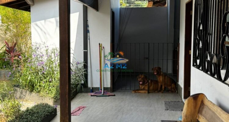 Casa Térrea 04 dorms c/ 02 suítes – área de 750 m – Caraguatatuba – SP