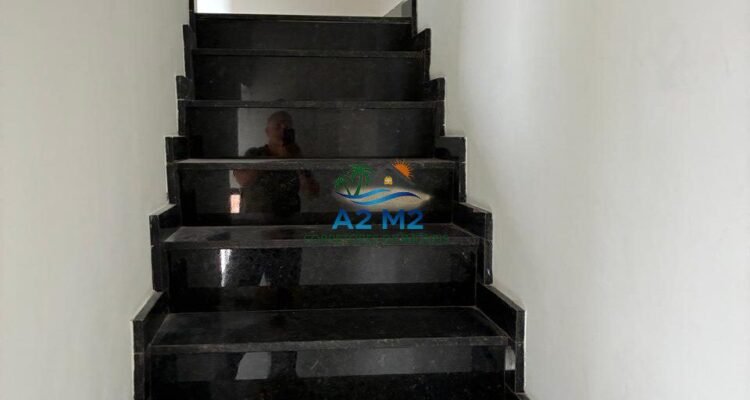 Sobrado novo com 2 suites na praia da Massaguaçu em Caraguatatuba