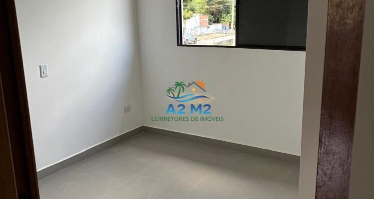 Sobrado novo com 2 suites na praia da Massaguaçu em Caraguatatuba