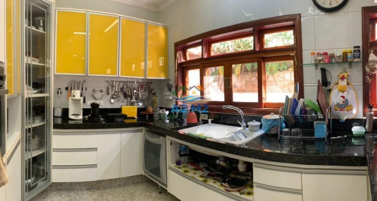 Casa a Venda em Condomínio Fechado – Park Imperial