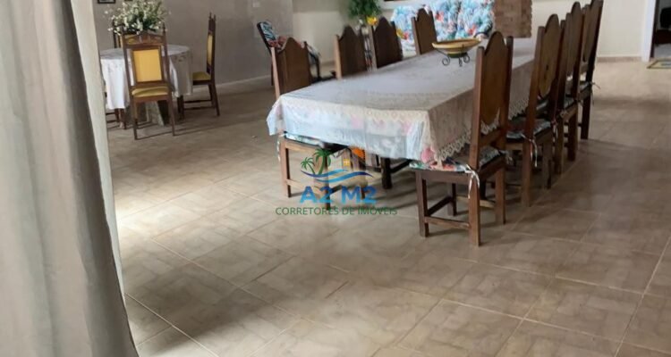 Casa em Condomínio – 3 quartos, 3 suítes, 3 salas, 3 banheiros, 3 vagas – Portal Patrimônio