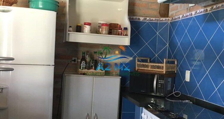 Sobrado com 3 suítes à Venda a 400 metros da praia de Massaguaçu