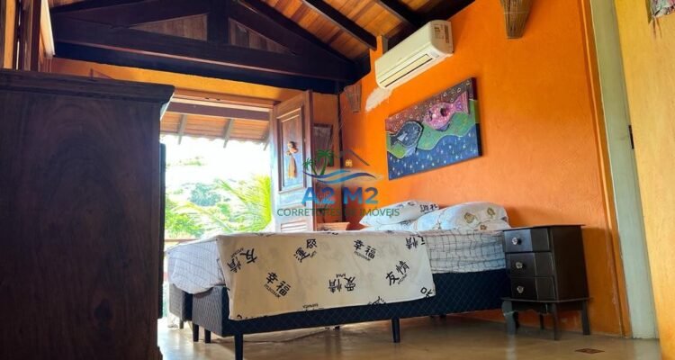 Casa de Praia – Jardim Capricórnio | Caraguatatuba – Com 3 quartos, 3 suítes, 3 salas amplas, 4 vagas de garagem