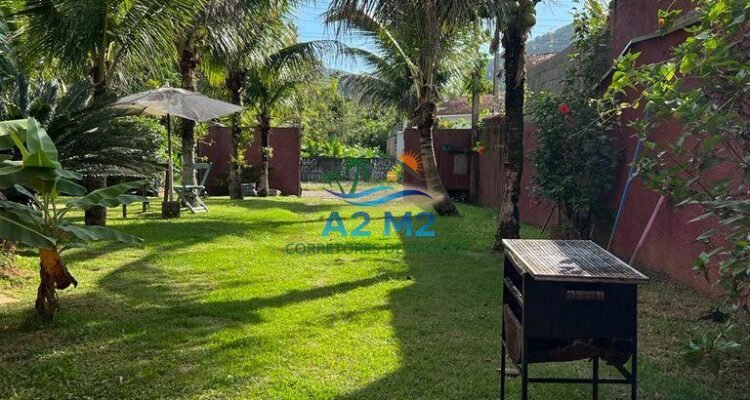 Casa de Praia – Jardim Capricórnio | Caraguatatuba – Com 3 quartos, 3 suítes, 3 salas amplas, 4 vagas de garagem