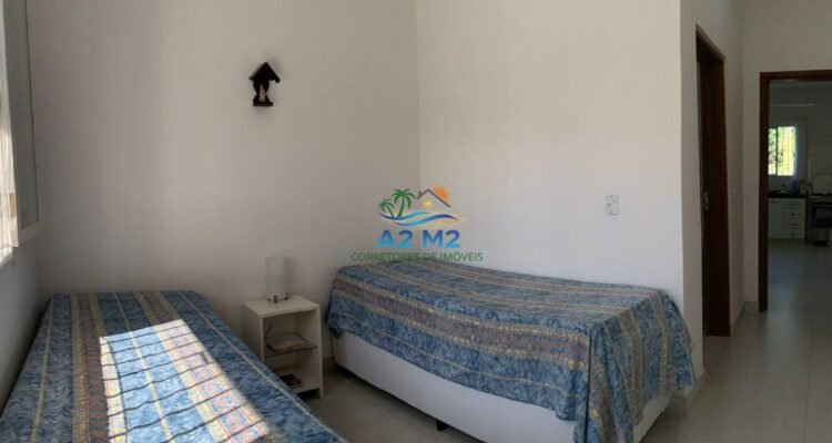 Sobrado a Venda a 300 metros da praia de Massaguaçu