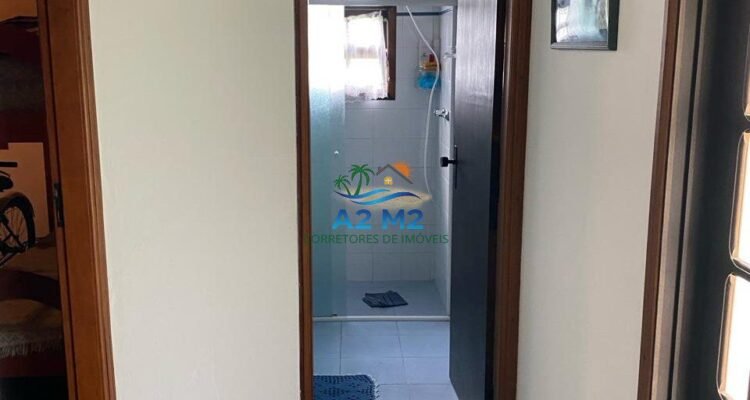 Casa espaçosa com 3 quartos, 2 salas, 2 banheiros, 6 vagas – Caraguatatuba