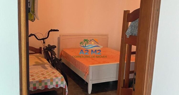 Casa espaçosa com 3 quartos, 2 salas, 2 banheiros, 6 vagas – Caraguatatuba