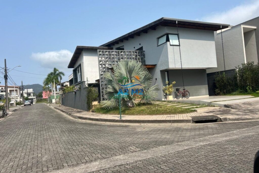 Casa em Condomínio – Costa Nova, Praia do Massaguaçu, Caraguatatuba (SP)