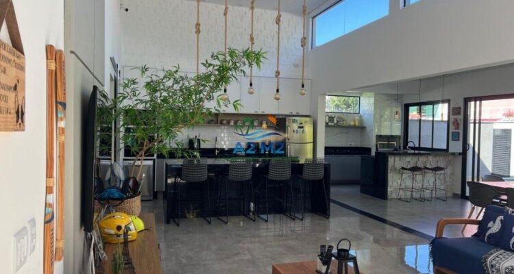 Casa de 4 Suítes à Venda no Condomínio Costa Nova – Massaguaçu, Caraguatatuba/SP