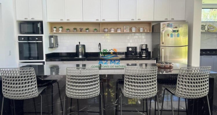 Casa de 4 Suítes à Venda no Condomínio Costa Nova – Massaguaçu, Caraguatatuba/SP