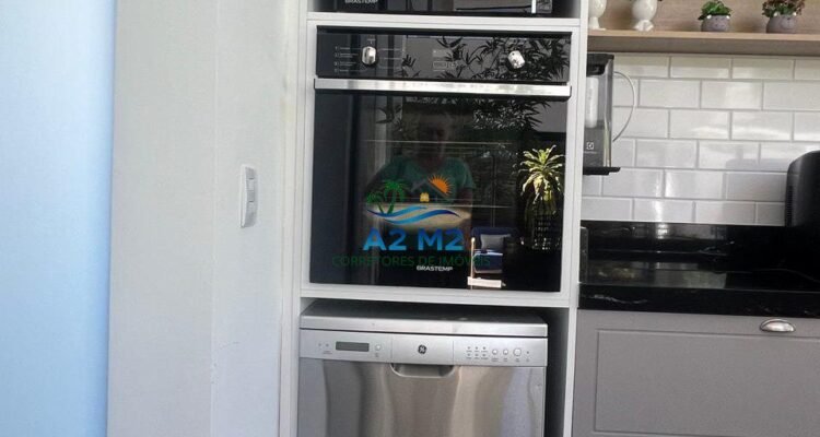 Casa de 4 Suítes à Venda no Condomínio Costa Nova – Massaguaçu, Caraguatatuba/SP