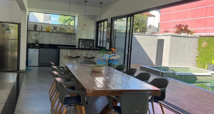 Casa de 4 Suítes à Venda no Condomínio Costa Nova – Massaguaçu, Caraguatatuba/SP