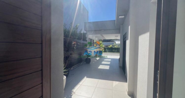 Casa de 4 Suítes à Venda no Condomínio Costa Nova – Massaguaçu, Caraguatatuba/SP
