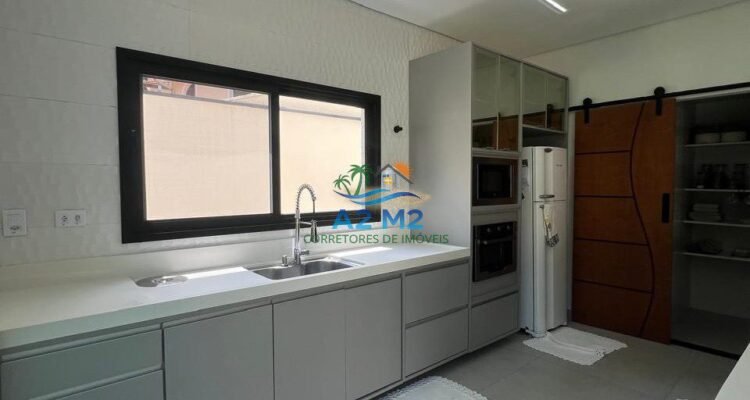 Casa 3 suites no Parque imperial em Caraguatatuba