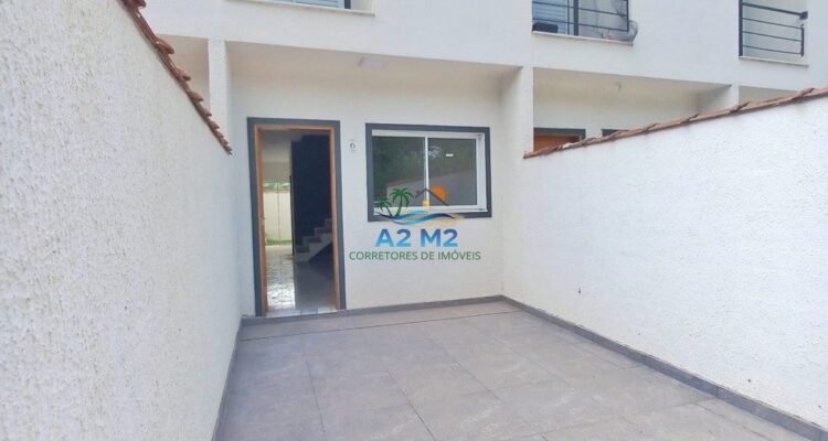 Sobrado novo – 2 suítes – Aprox. 800 m da praia da Massaguaçu – Caraguatatuba (SP)