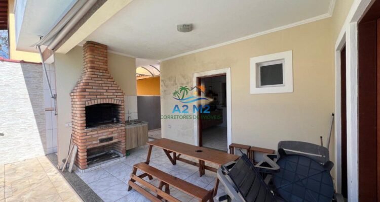 Casa 3 dorm , 1 suite no portal patrimônio na praia da Massaguaçu em Caraguatatuba