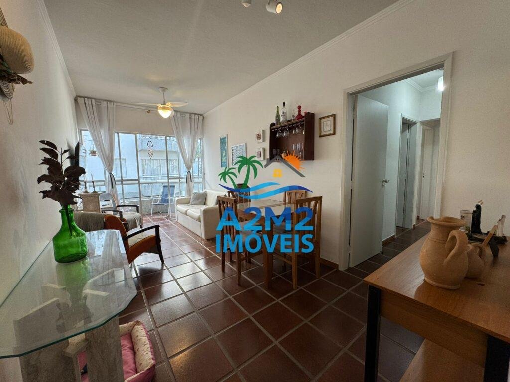 Apto em Condomínio Frente ao Mar – 02 Dorms – Lazer Completo