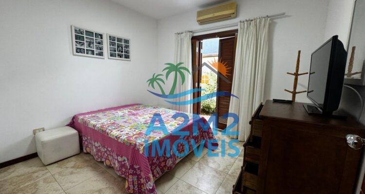 Oportunidade – Casa Maravilhosa em Lote de Esquina – 300 metros da Praia de Massaguaçu