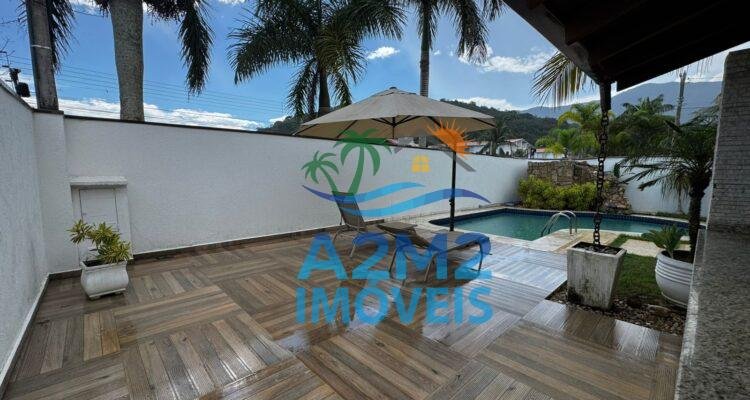 Oportunidade – Casa Maravilhosa em Lote de Esquina – 300 metros da Praia de Massaguaçu