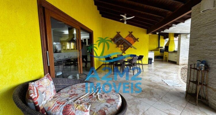 Oportunidade – Casa Maravilhosa em Lote de Esquina – 300 metros da Praia de Massaguaçu