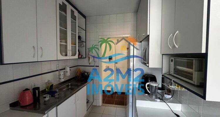 Apto em Condomínio Frente ao Mar – 02 Dorms – Lazer Completo