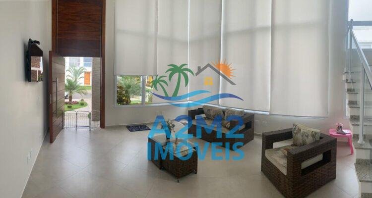 Casa de condomínio com 4 dormitorios sendo 2 suítes com 4 banheiros