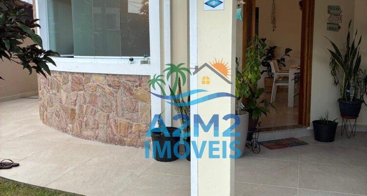 Casa em condomínio 2 dorm. sendo 1 suite sala dois ambientes – em Caraguatatuba