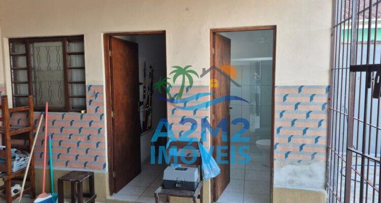 Casa 2 dormitórios na praia da Massaguaçu em Caraguatatuba