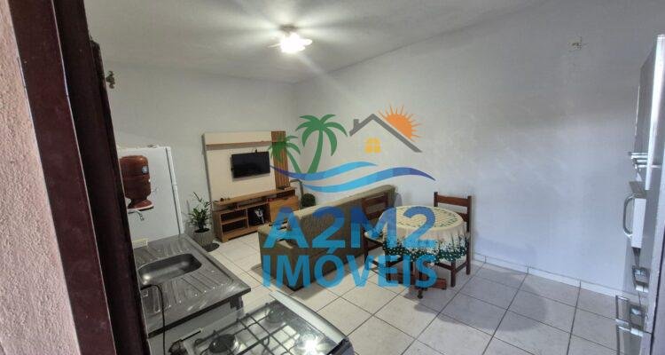 Casa 2 dormitórios na praia da Massaguaçu em Caraguatatuba