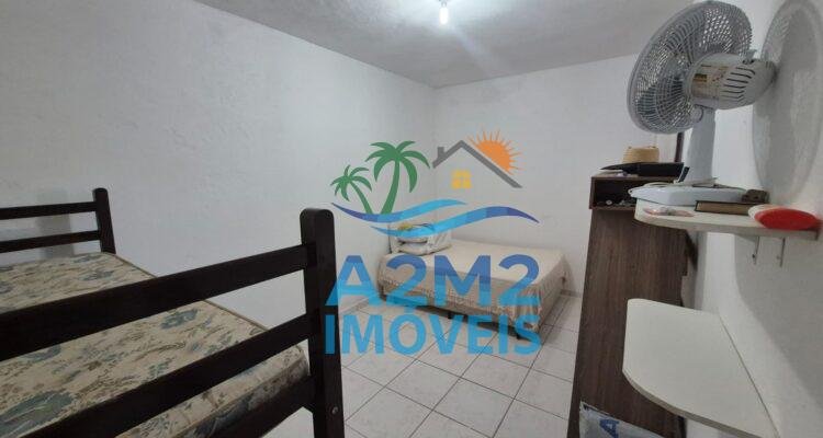 Casa 2 dormitórios na praia da Massaguaçu em Caraguatatuba