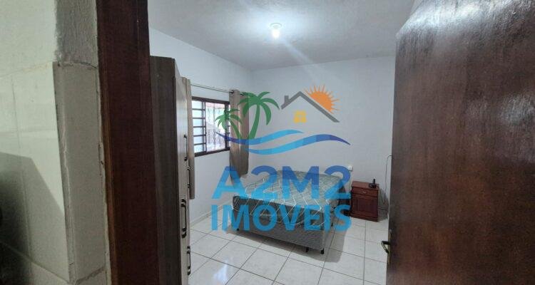 Casa 2 dormitórios na praia da Massaguaçu em Caraguatatuba