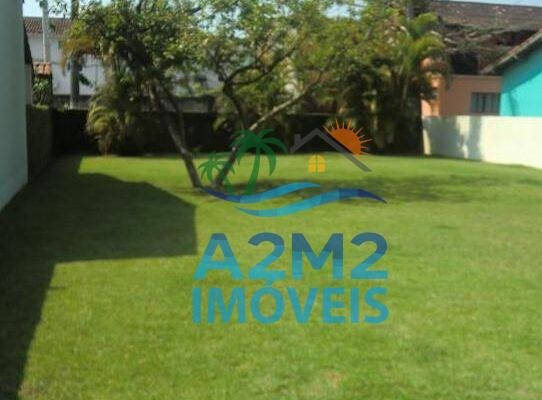 Casa 3 dormitórios, 1 suite próximo a praia da Massaguaçu