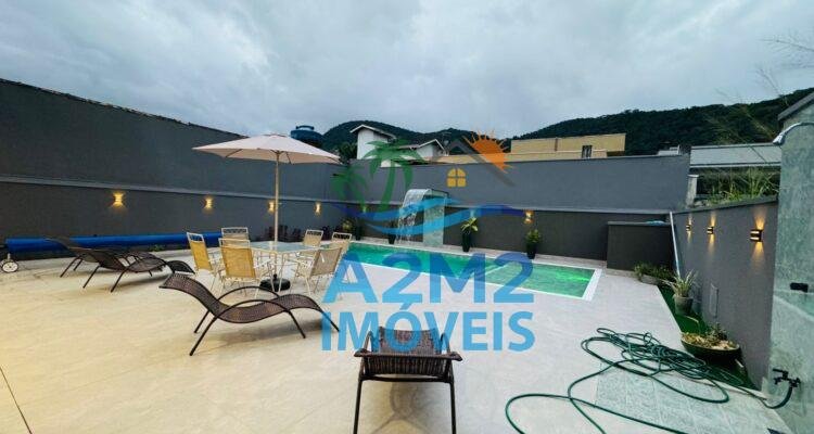 Casa 4 dormitórios no condomínio mar verde