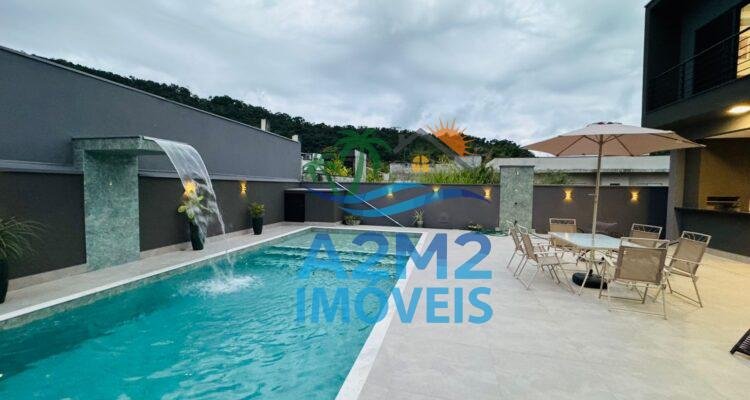 Casa 4 dormitórios no condomínio mar verde